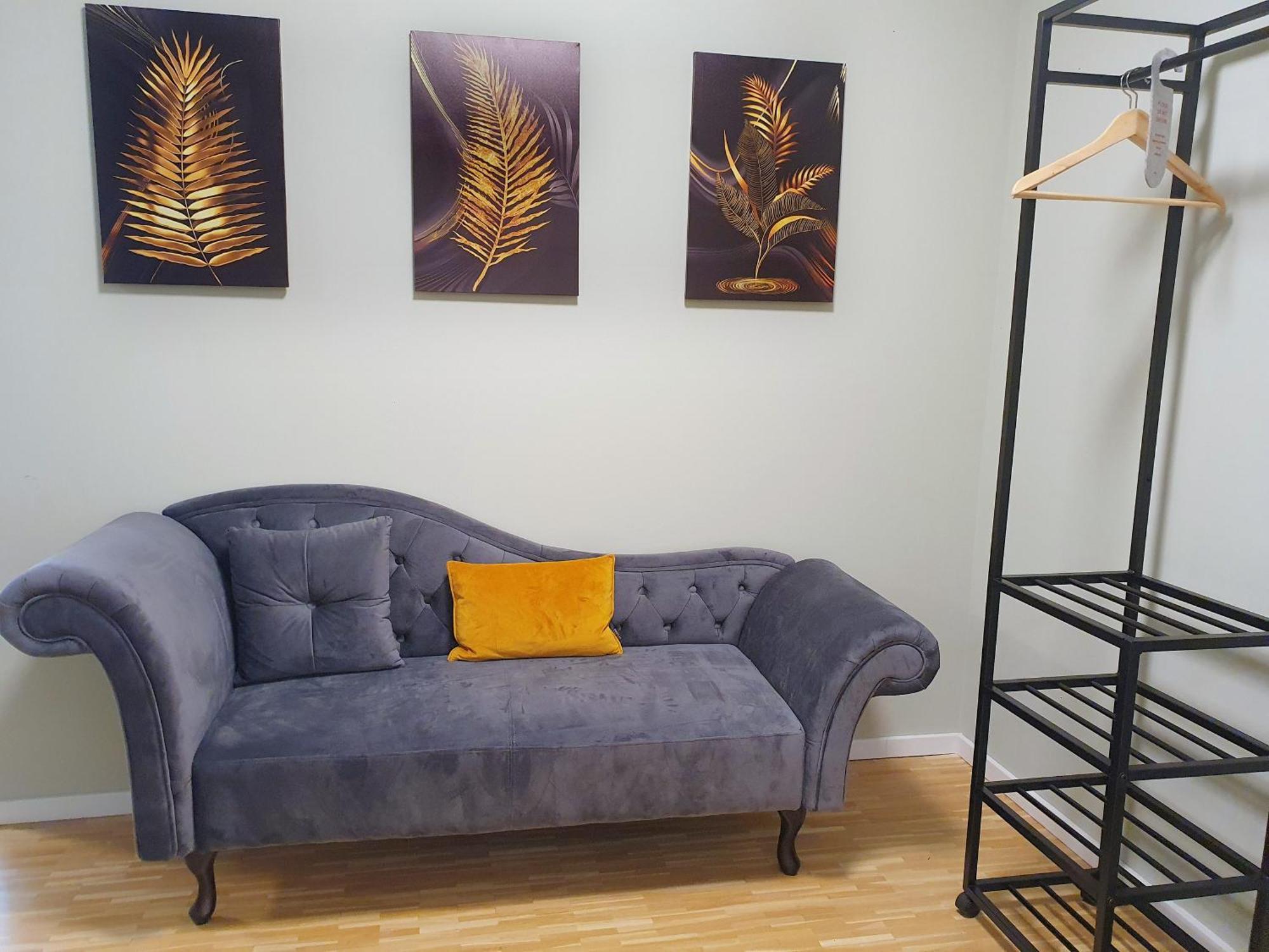 Con4rent Living - Businesszimmer nahe Messe Stuttgart Kirchheim unter Teck Exterior foto